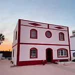 Feelgood Vegan Homestay * Sagres