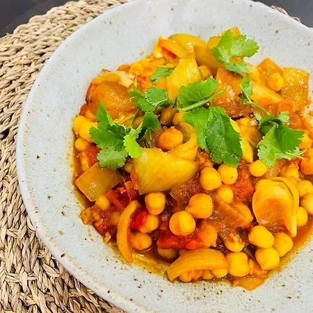 Homestay Feelgood Vegan Homestay